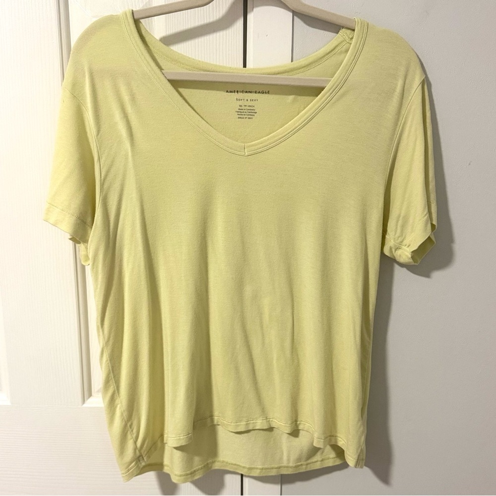 Womens American Eagle Flowy Top